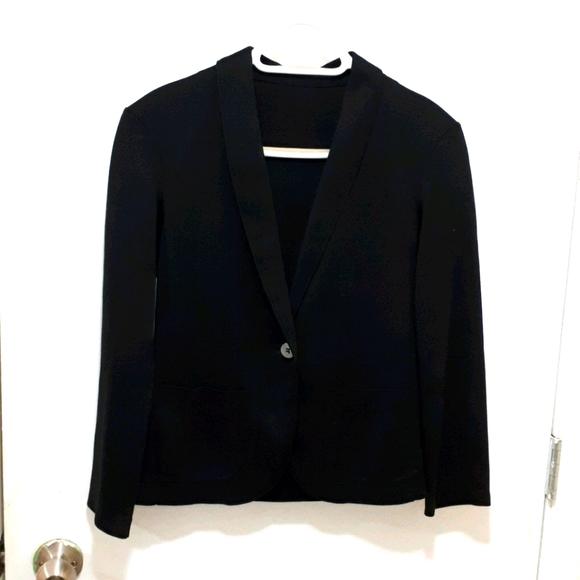 Black Uniqlo light Jacket - Picture 1 of 5